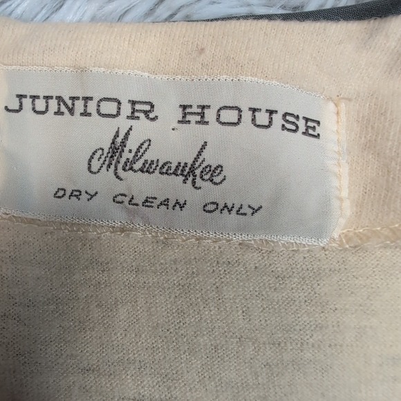 Vintage Junior House Shirt Womens S Yellow Wool 60s 70s Lightweight Comfort Soft - Picture 5 of 8